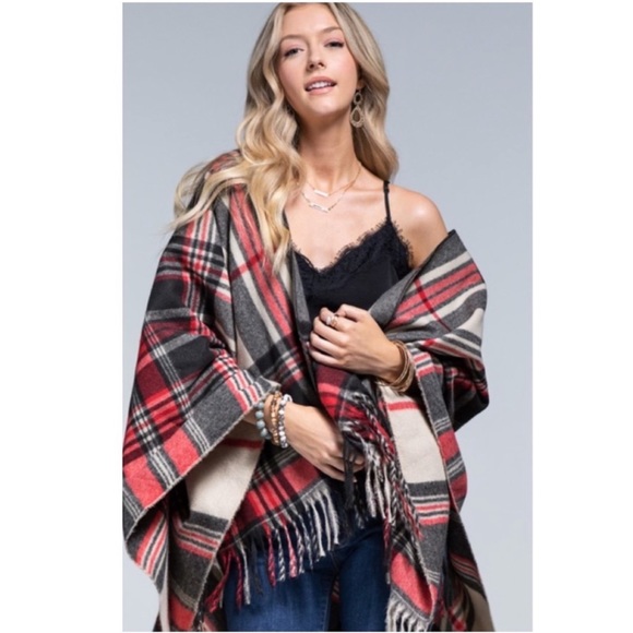 BOHO AUTUMN PLAID COZY RUANA IN RED - Picture 3 of 7